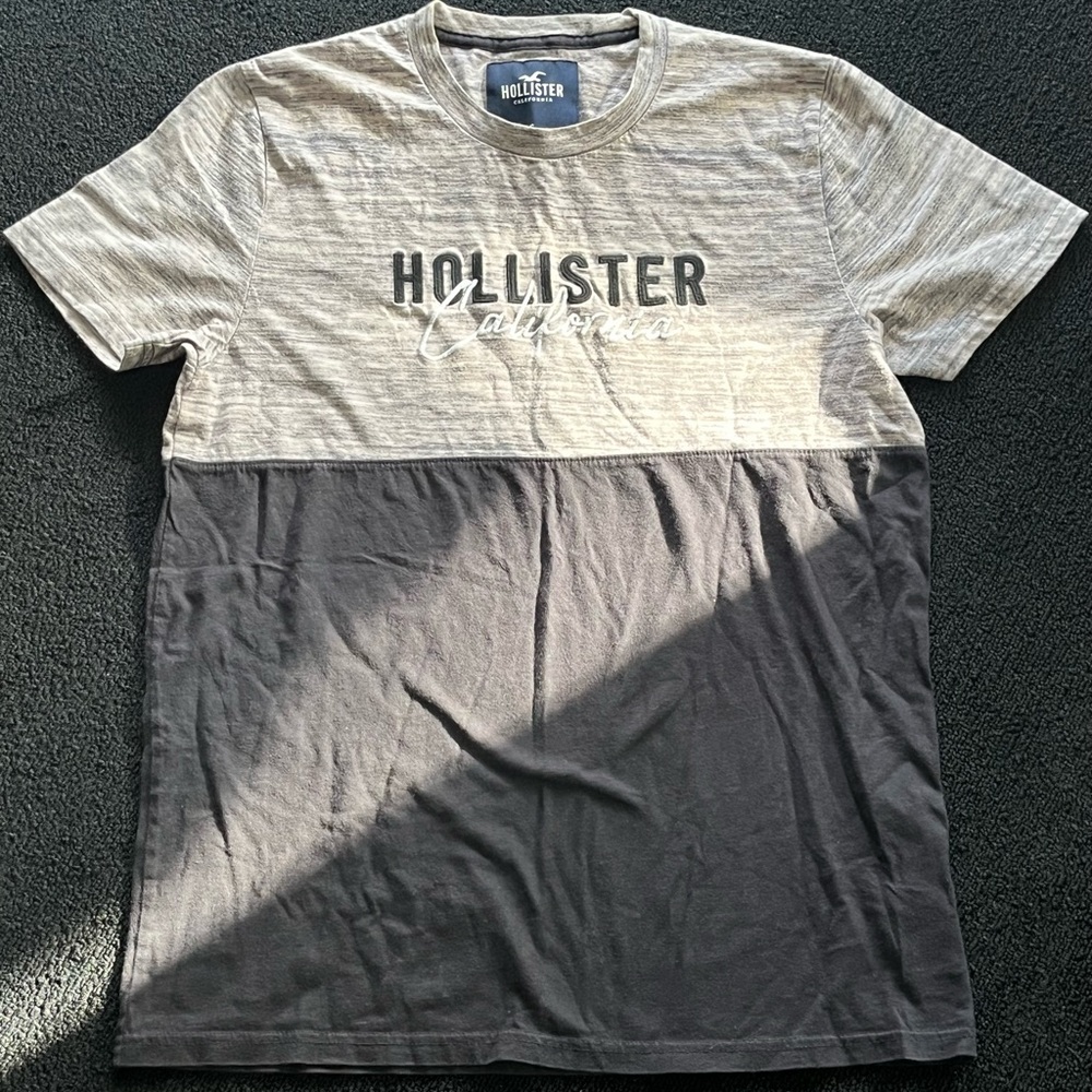Men’s Hollister Shirt